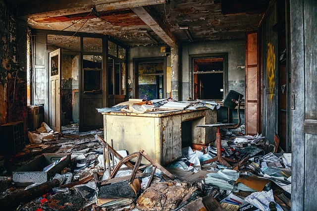 cluttered-space-that-requires-a-professional-organiser-or-declutter-specialist